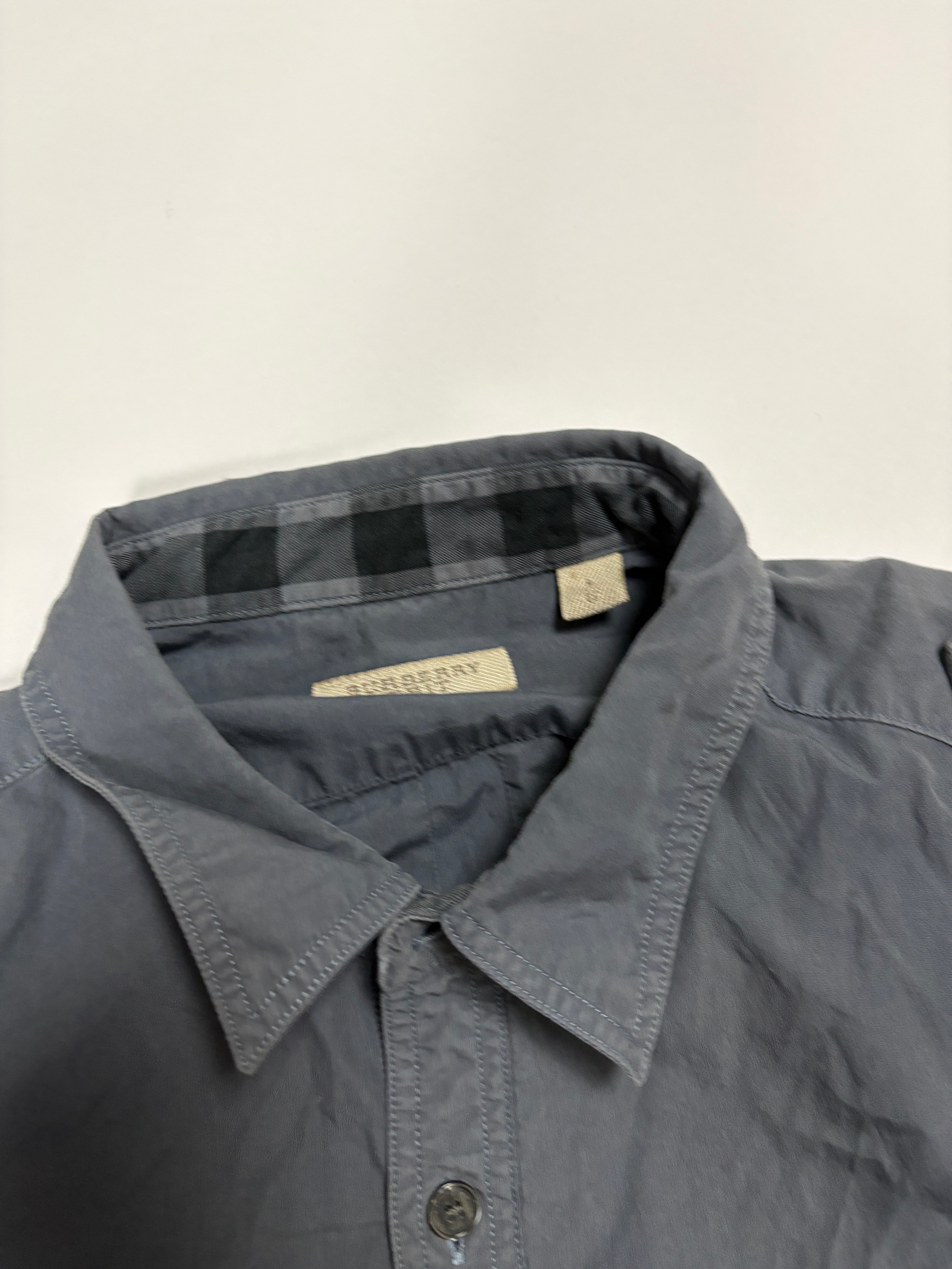 Burberry skjorte (L)