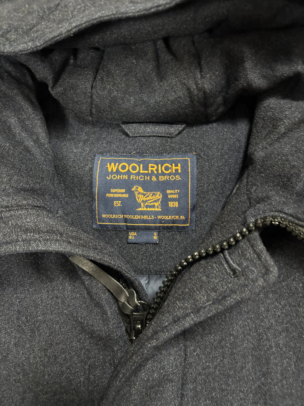 Woolrich boble jakke (M)