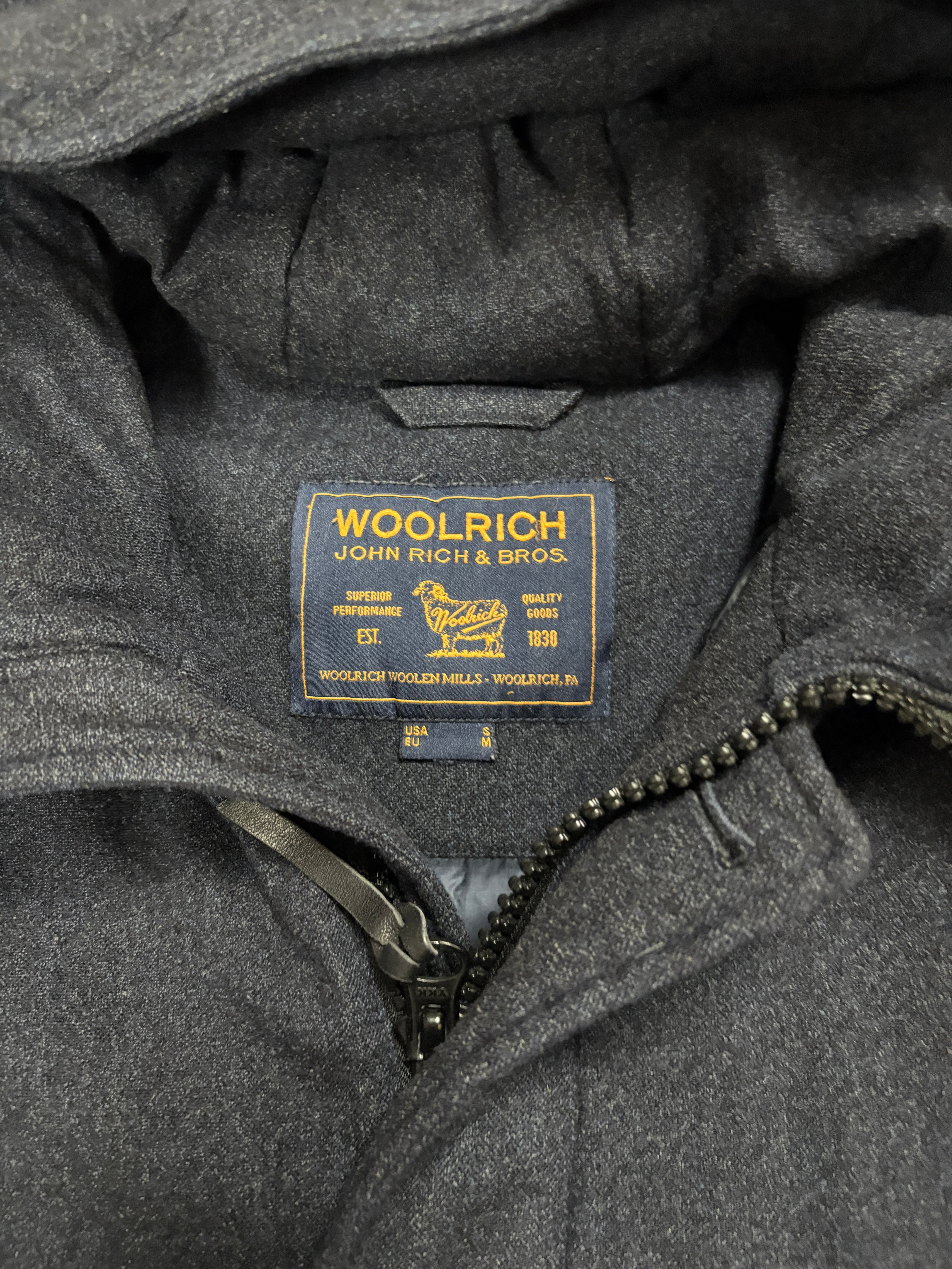 Woolrich boble jakke (M)