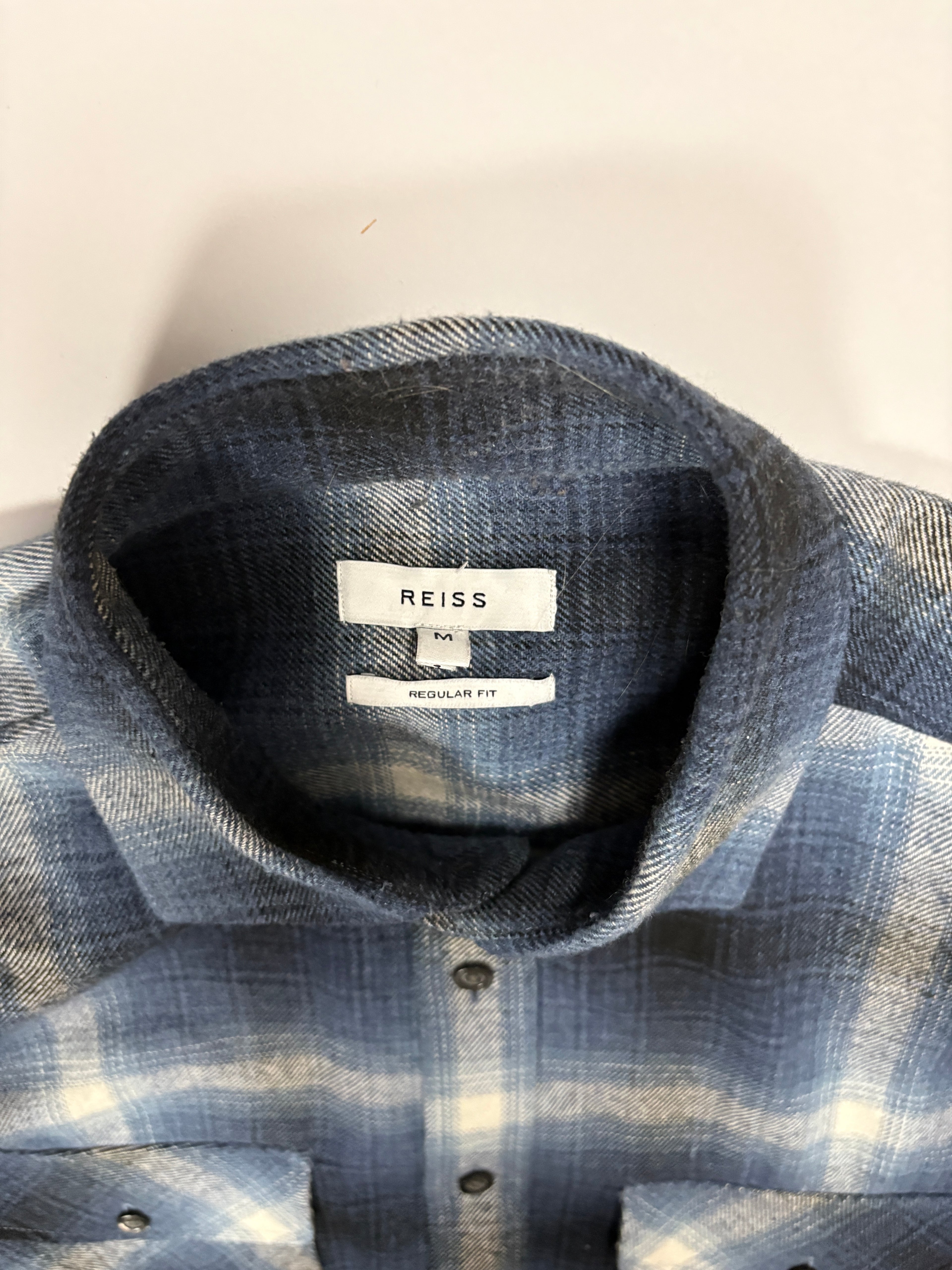 Reiss tykk skjorte (M)