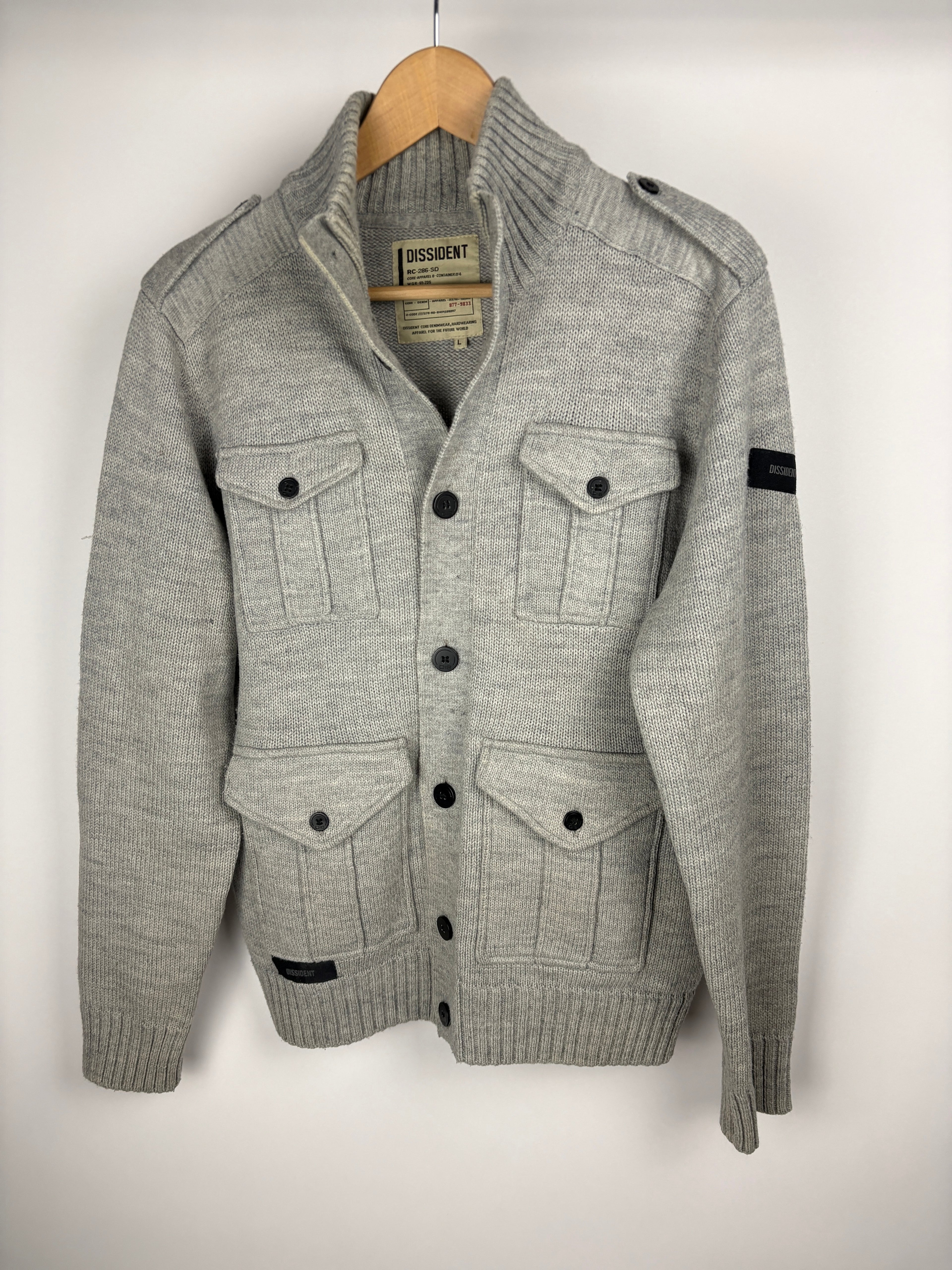Dissident cardigan (L)