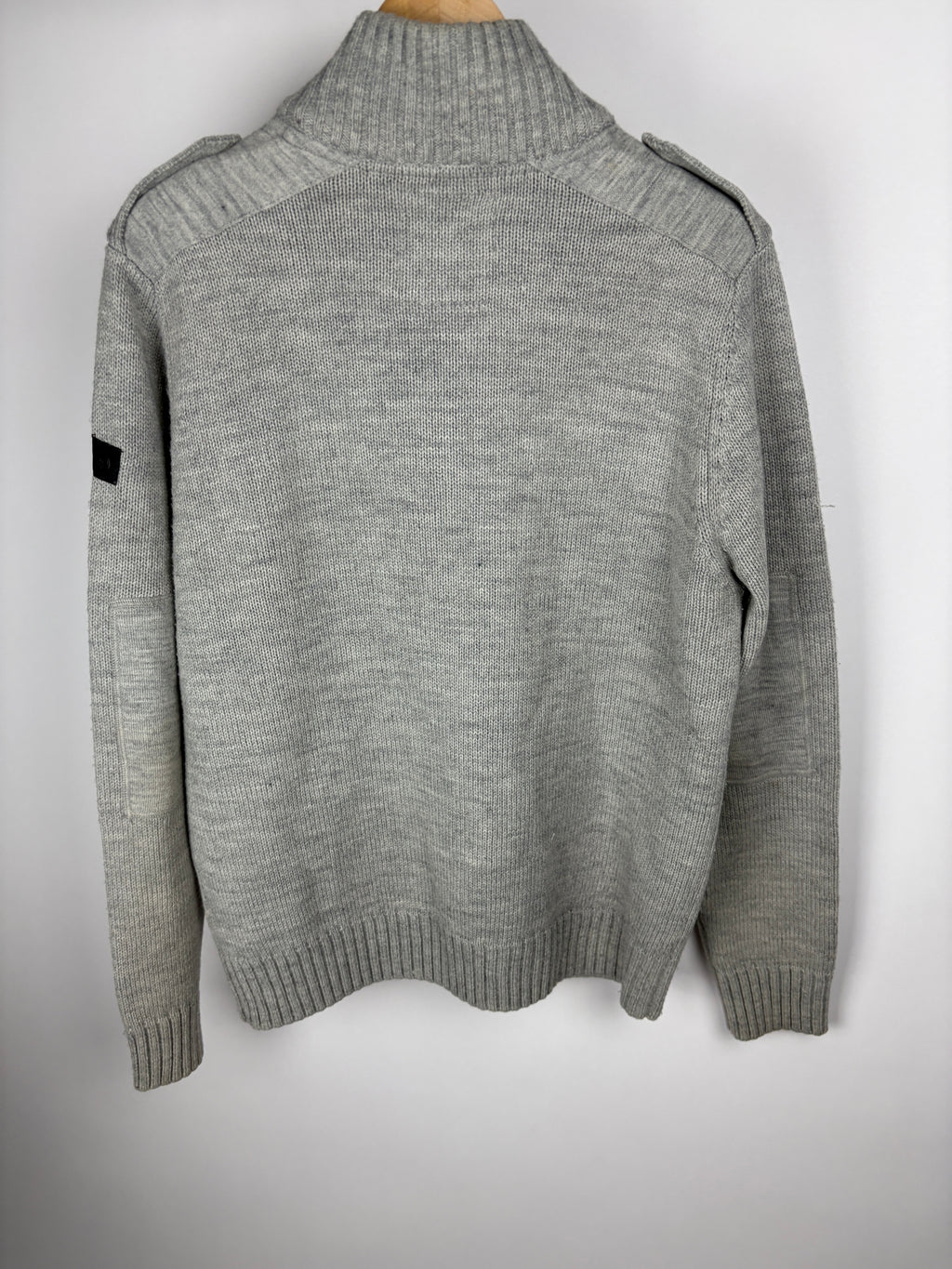 Dissident cardigan (L)