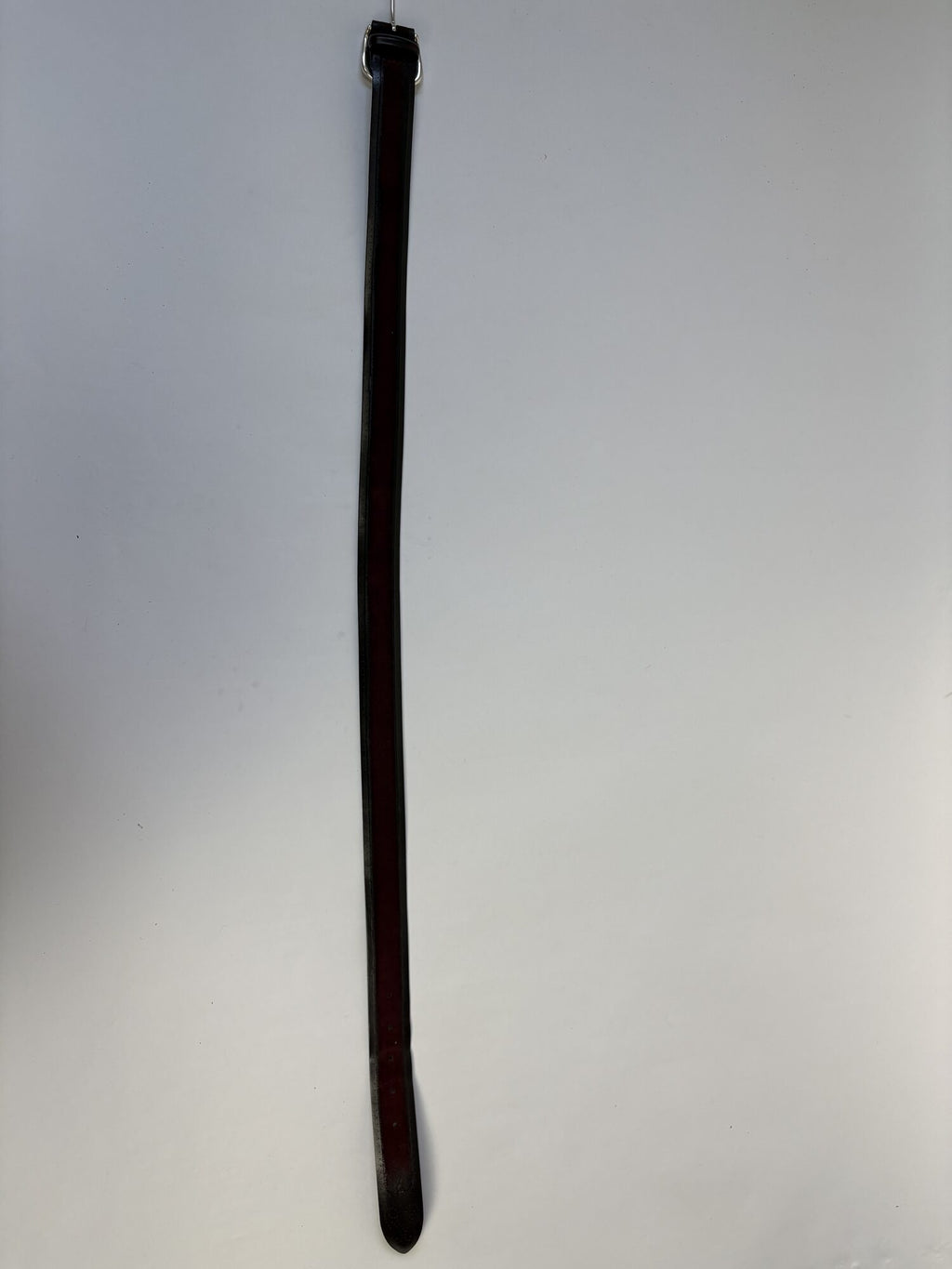 Orciani Skinnbelte i mørkerød, 85 cm